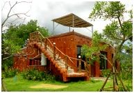 Suanphueng Country Home Resort : ǹ ѹ  