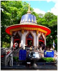 Shrine of King Taksin the Great : ศาลสมเด็จพระเจ้าตากสินมหาราช