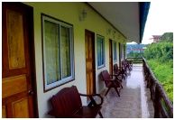 Burmese Inn Resort : ԫ Թ  ѧк
