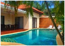 Majestic Residence Pool Villa : ʵԡ ʫഹ  ѷ